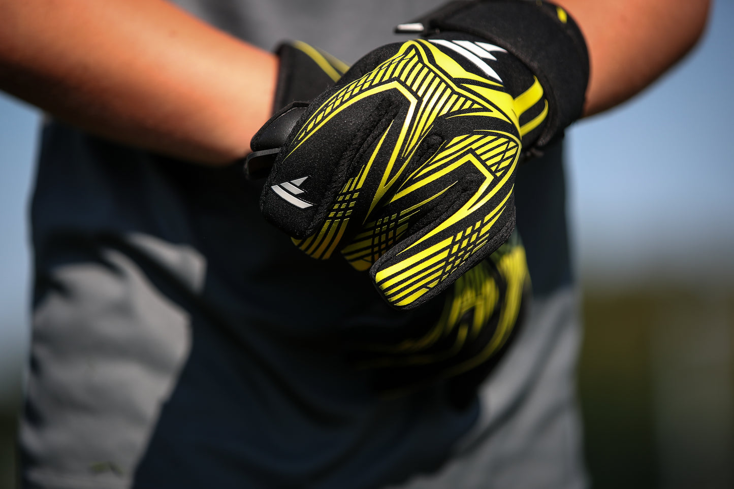 ALPHA V1 YELLOW JNR