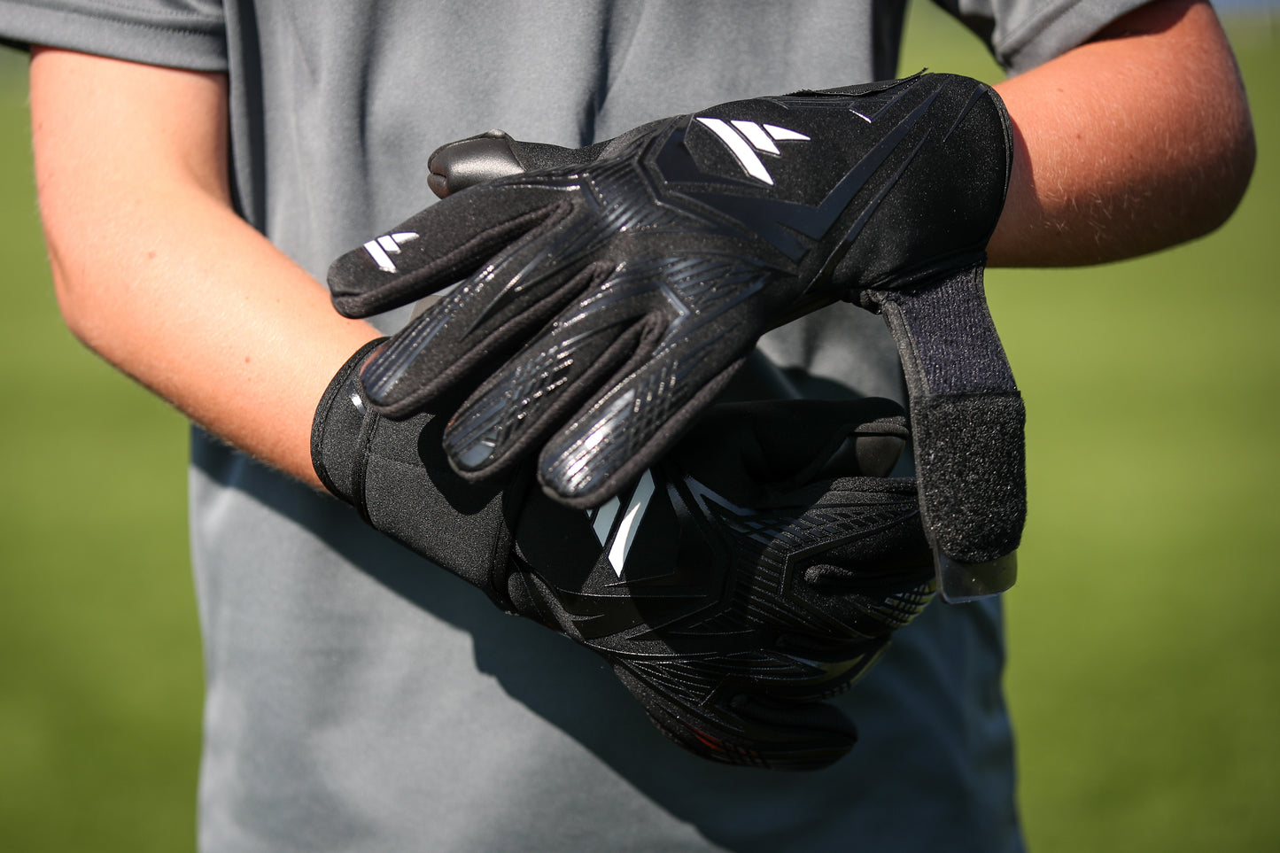 ALPHA V1 BLACK