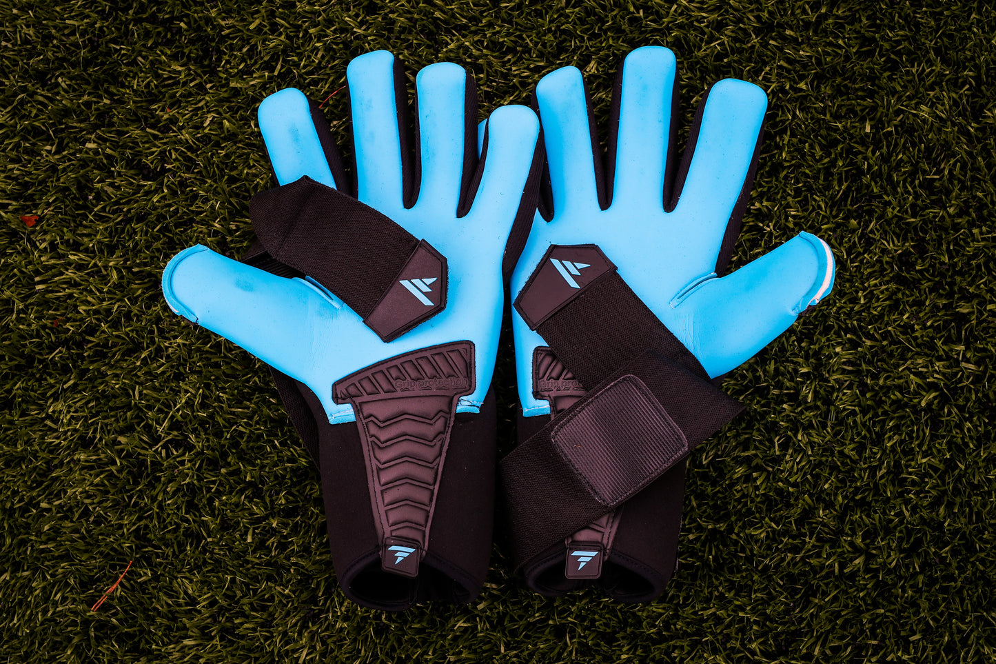 PRO V1 BLUE