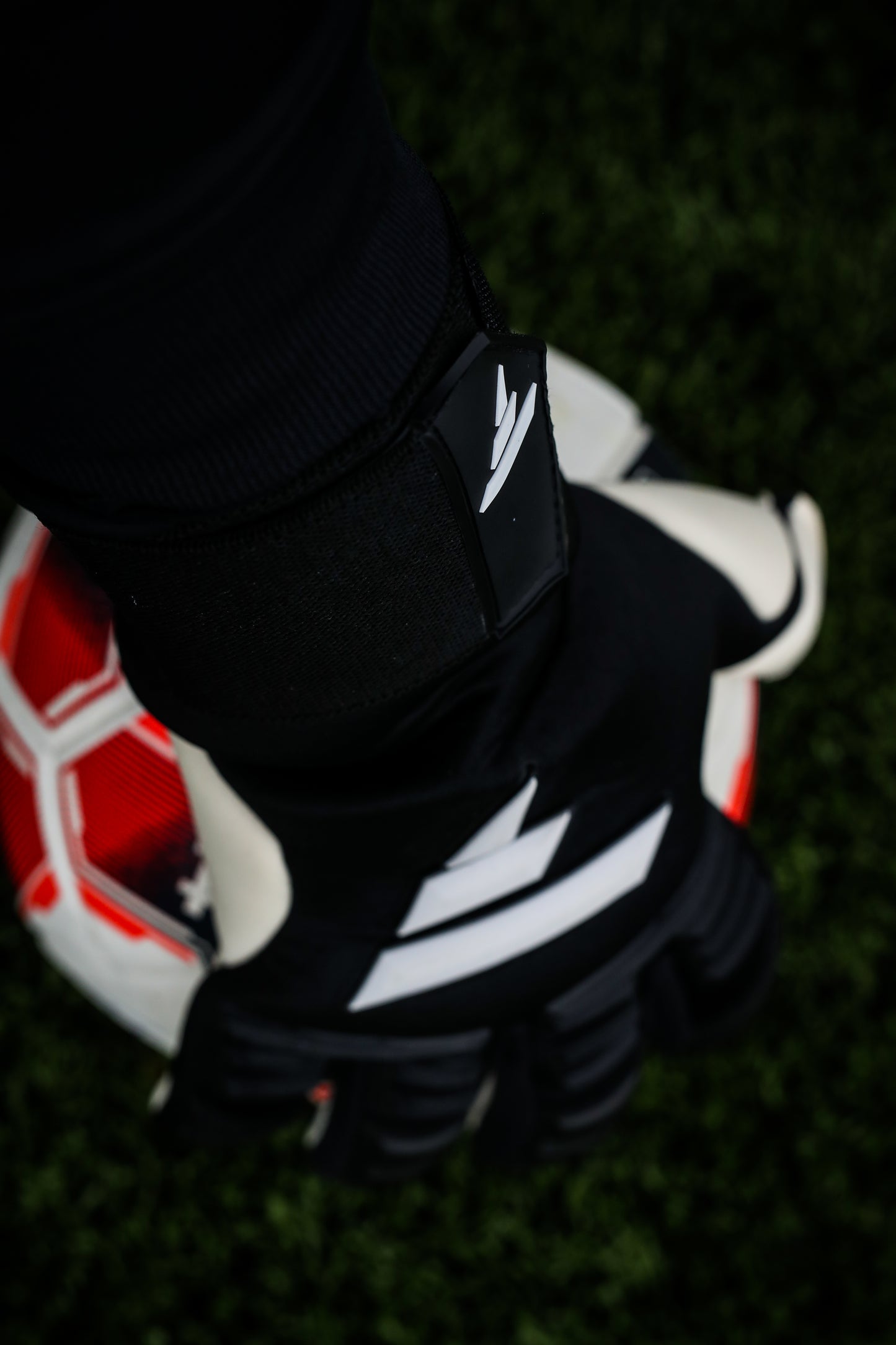 PRO V1 ONYX